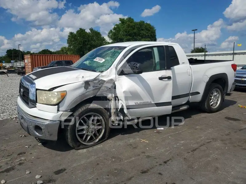 2008 Toyota TUNDRA photo