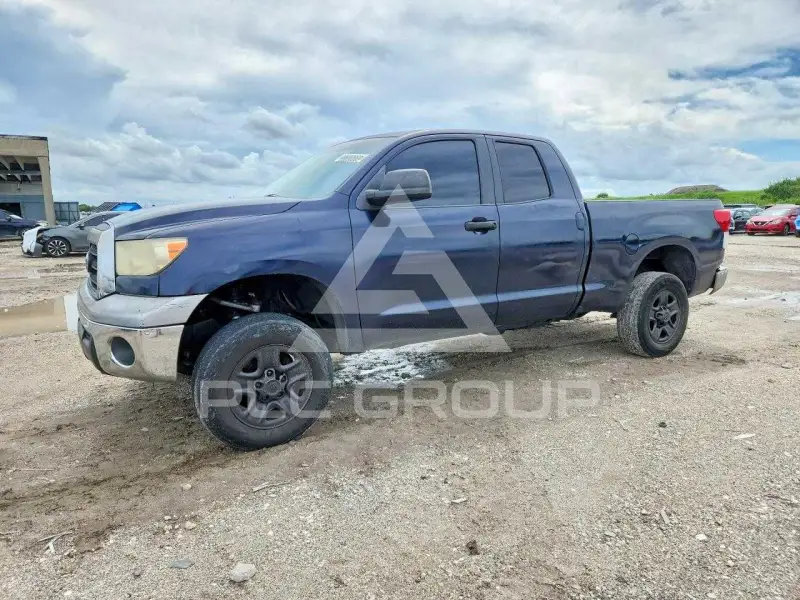 2008 Toyota TUNDRA photo