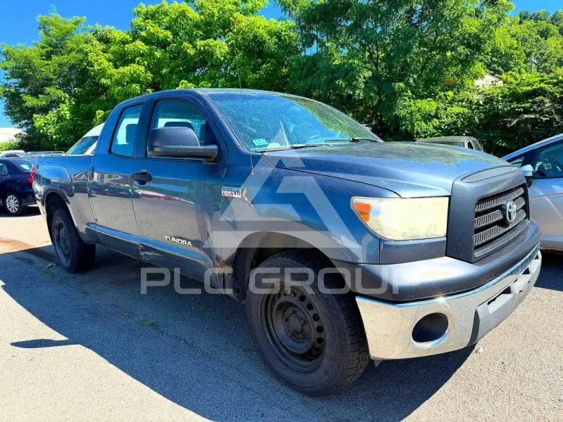 2008 Toyota TUNDRA photo