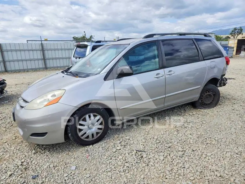 2008 Toyota SIENNA фото