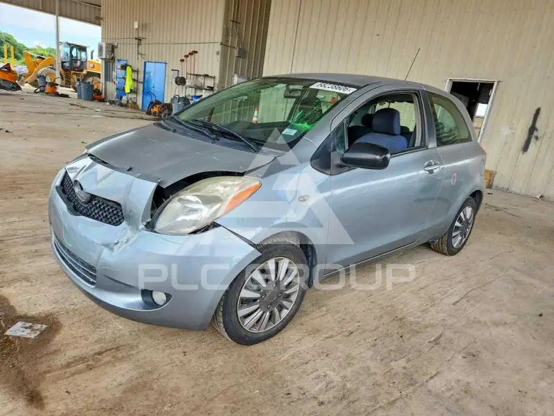2008 Toyota YARIS фото