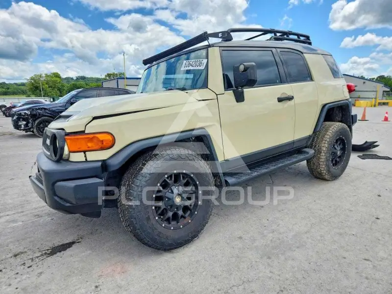 2008 Toyota FJ Cruiser фото