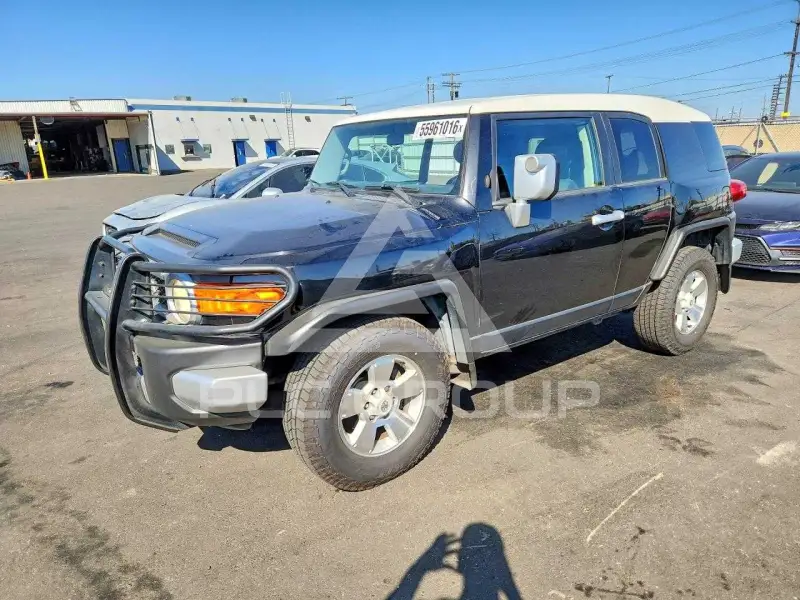 2008 Toyota FJ Cruiser photo