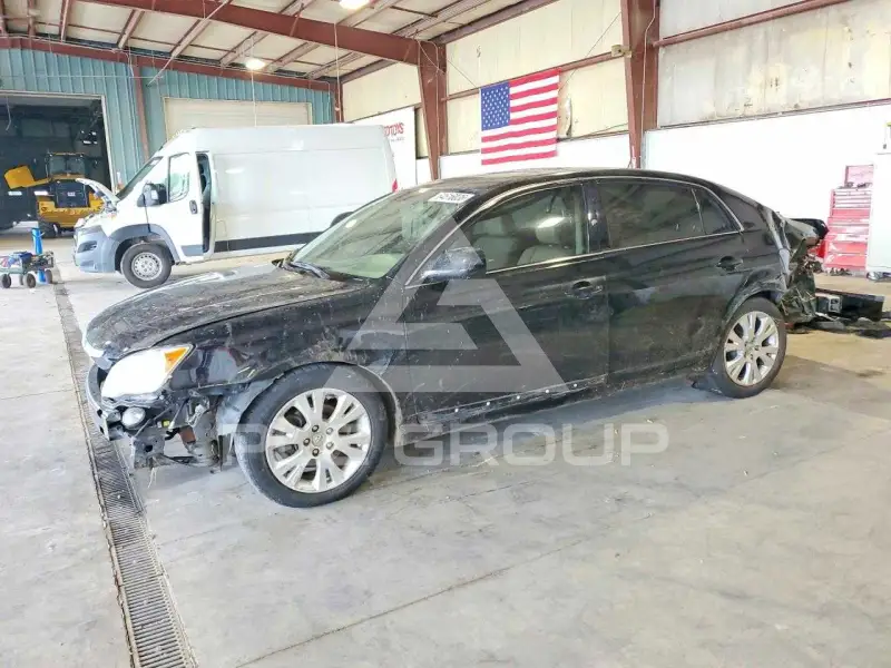 2008 Toyota AVALON photo