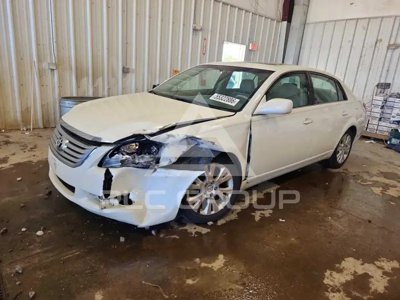 2008 Toyota AVALON фото