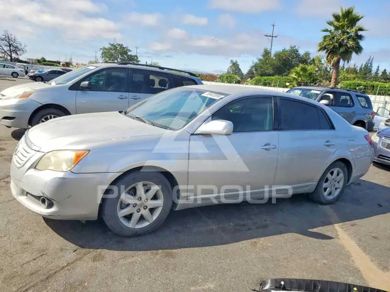2008 Toyota AVALON фото
