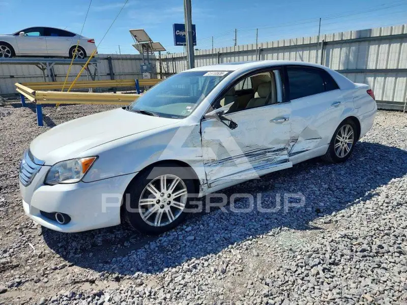 2008 Toyota AVALON photo