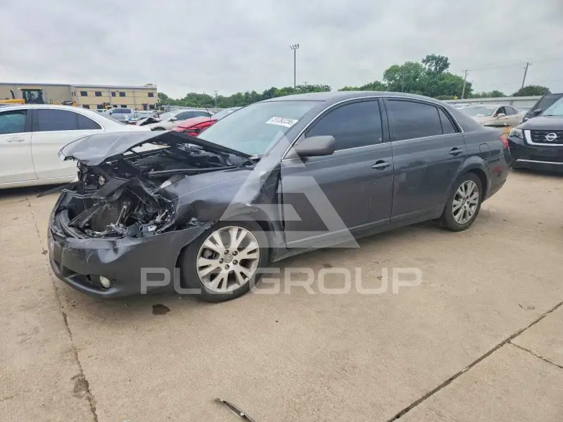 2008 Toyota AVALON photo