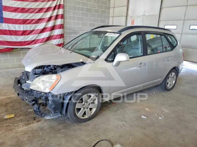 2008 KIA Rondo фото