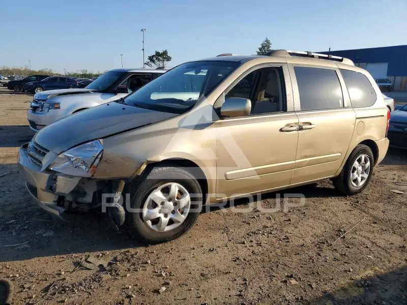 2008 KIA Sedona фото