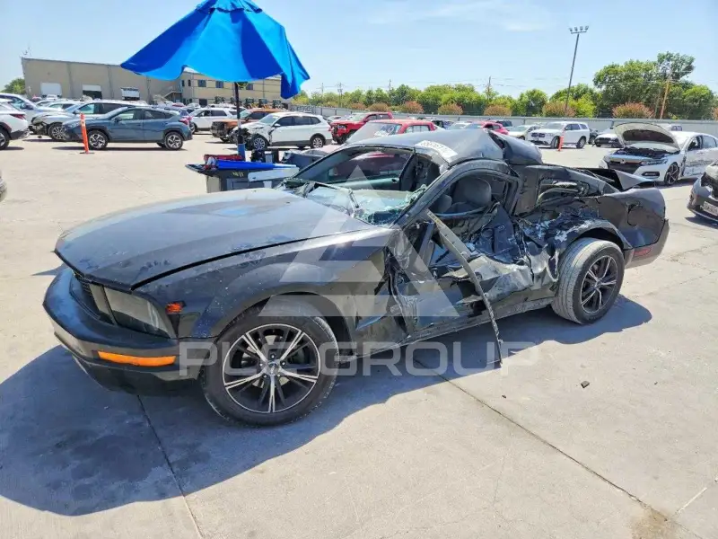 2008 Ford MUSTANG фото