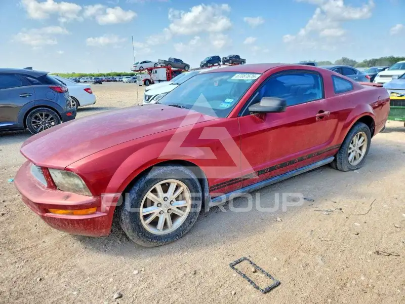 2008 Ford MUSTANG фото