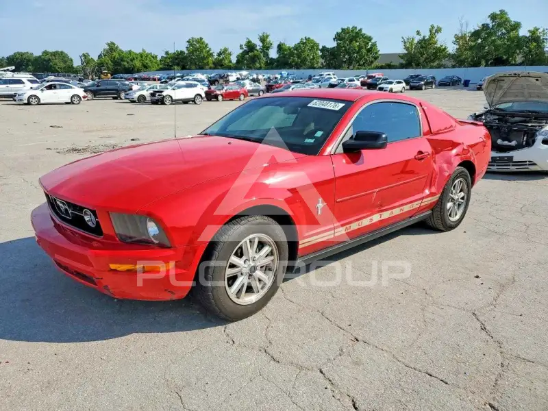 2008 Ford MUSTANG фото
