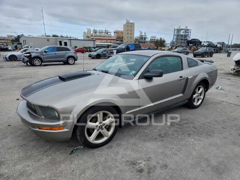 2008 Ford MUSTANG фото