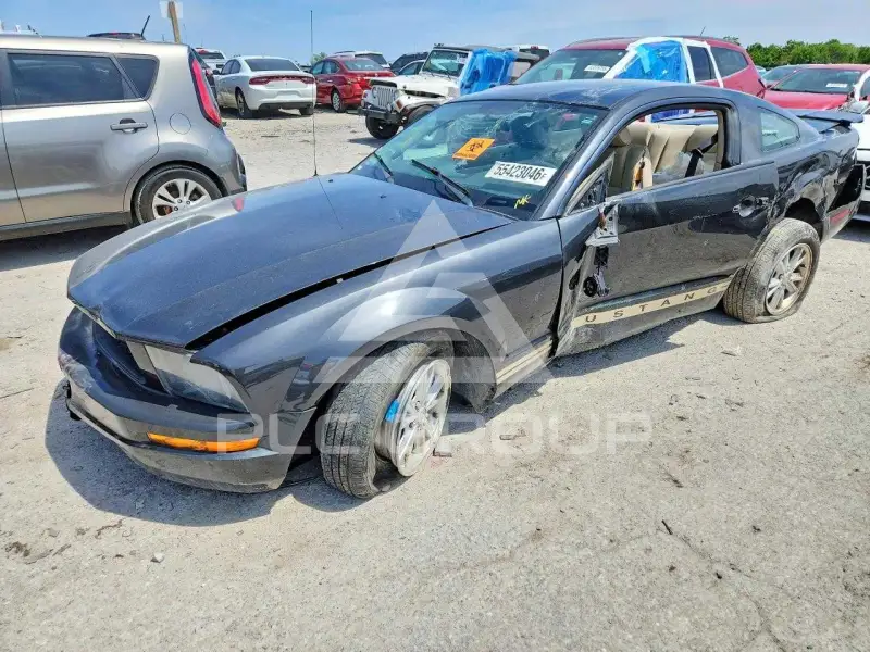 2008 Ford MUSTANG фото