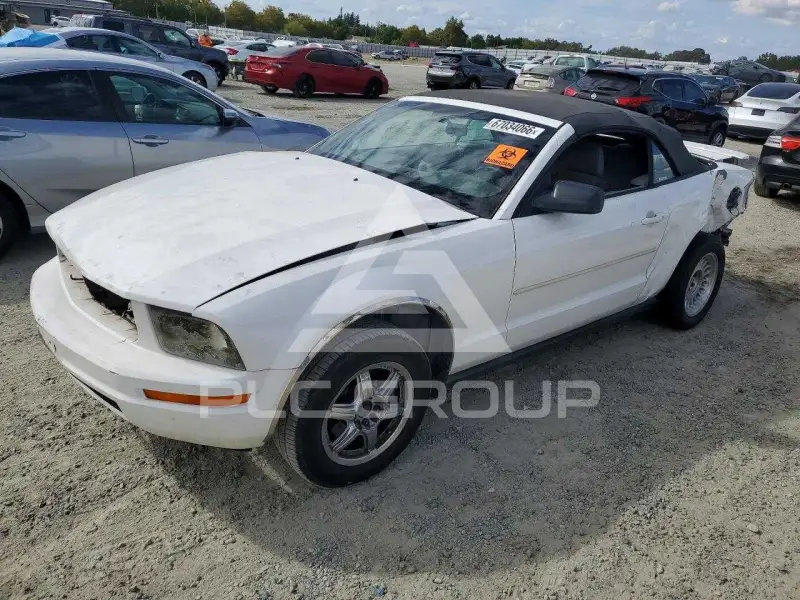 2008 Ford MUSTANG фото