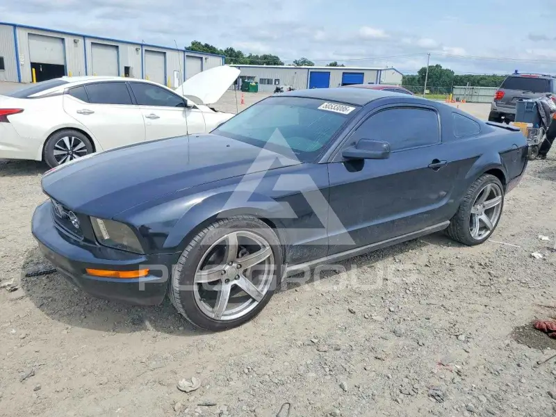2008 Ford MUSTANG фото