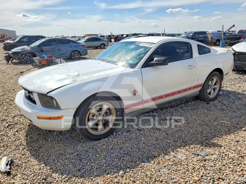 2008 Ford MUSTANG photo