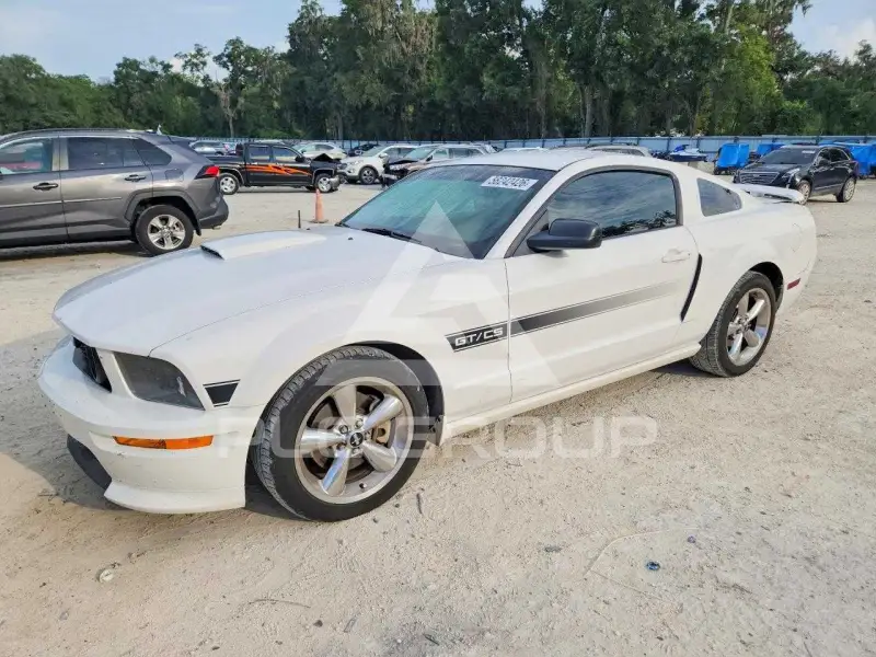 2008 Ford MUSTANG photo