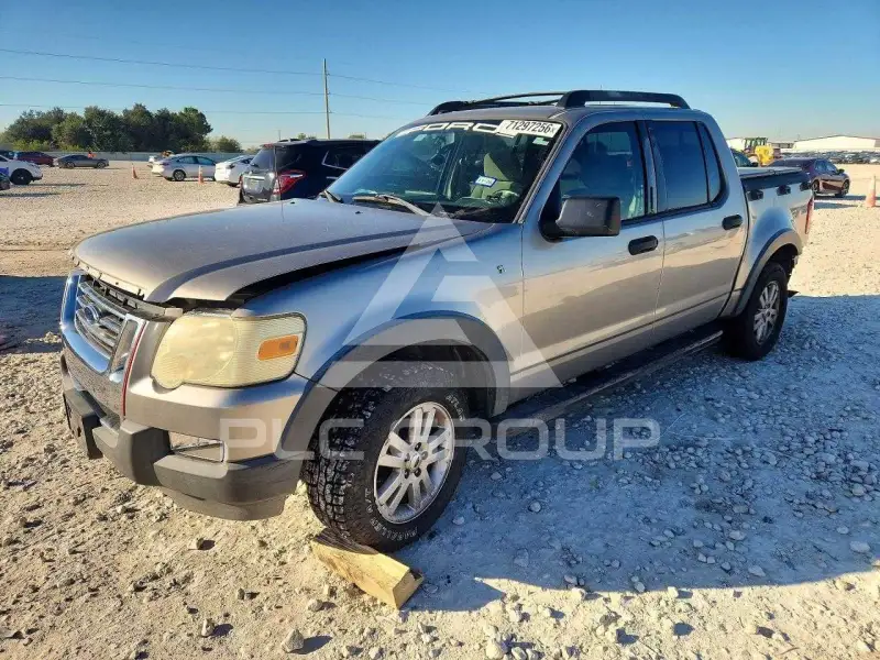 2008 Ford EXPLORER photo