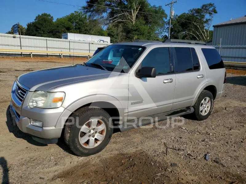 2008 Ford EXPLORER photo