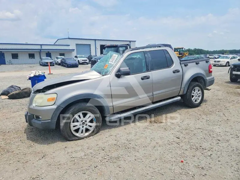 2008 Ford EXPLORER photo