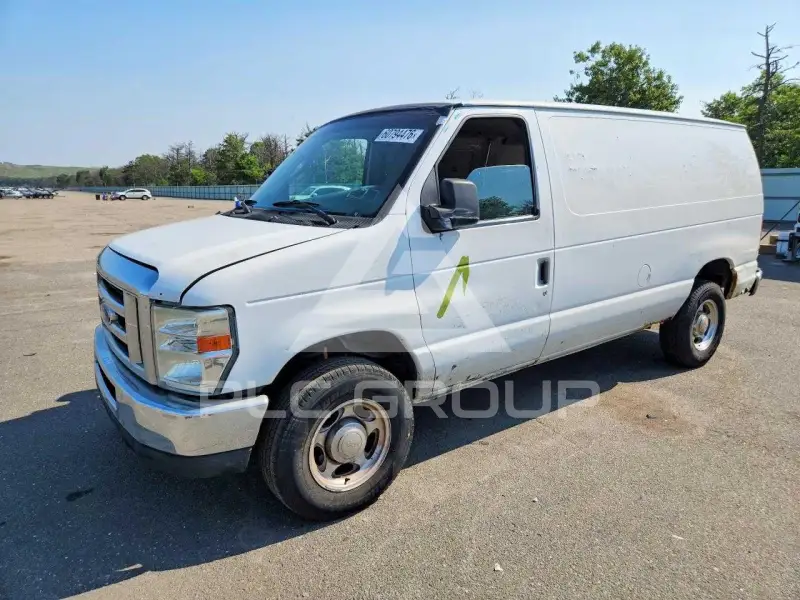 2008 Ford E-350 фото