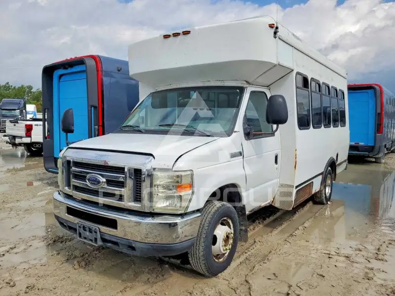 2008 Ford ECONOLINE фото