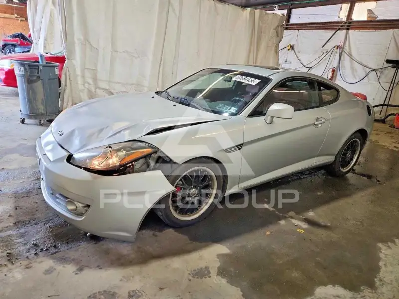 2008 Hyundai Tiburon photo