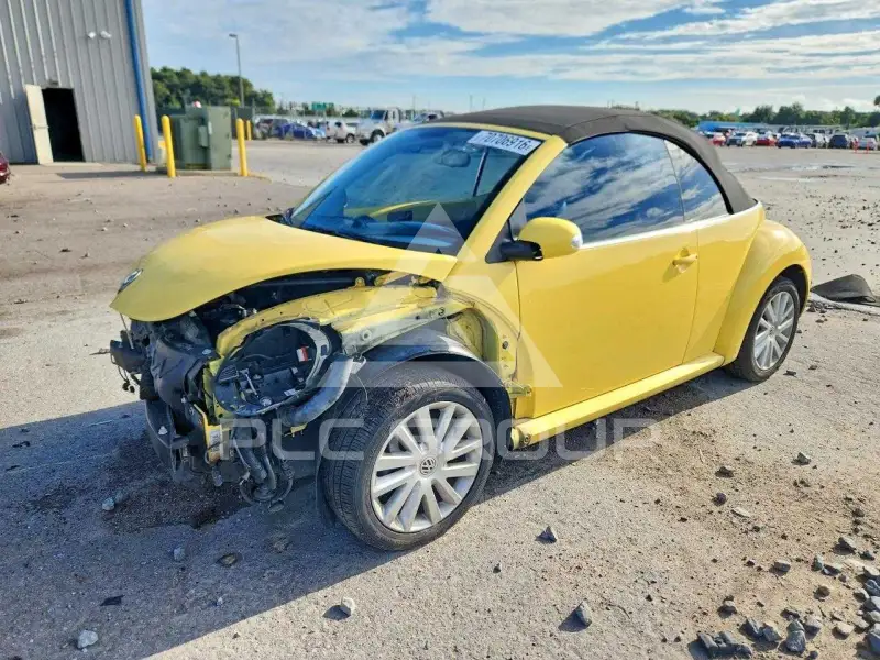 2008 Volkswagen BEETLE фото