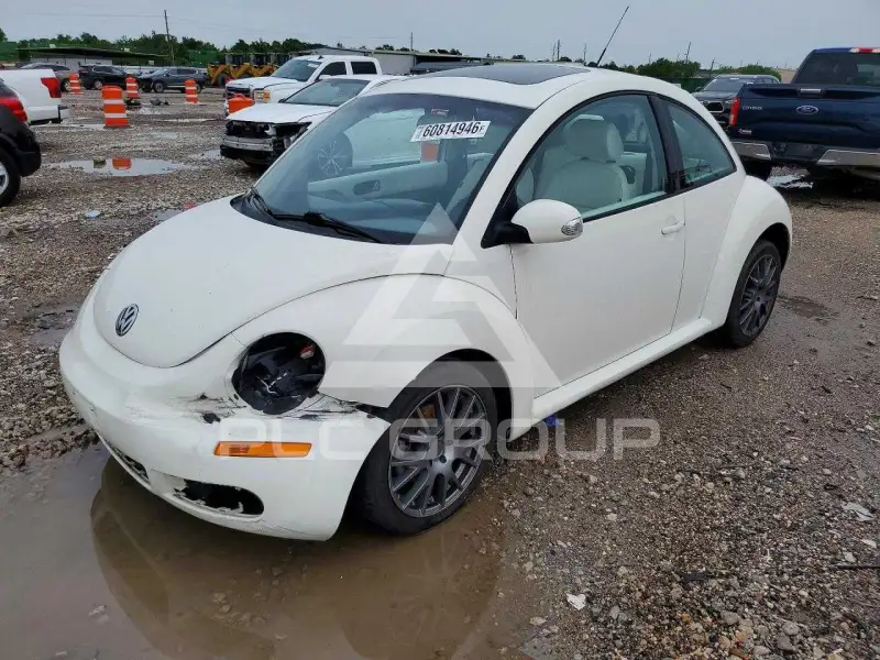 2008 Volkswagen BEETLE фото