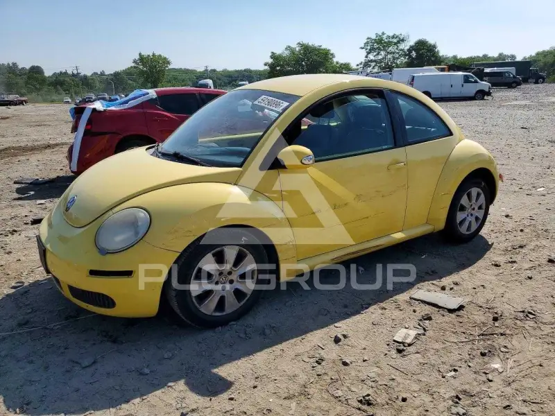 2008 Volkswagen BEETLE photo