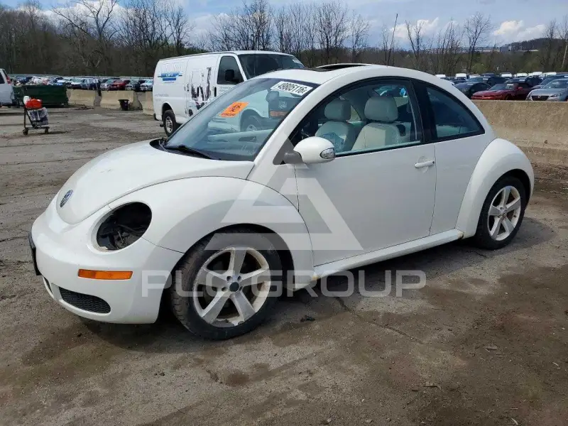 2008 Volkswagen BEETLE фото