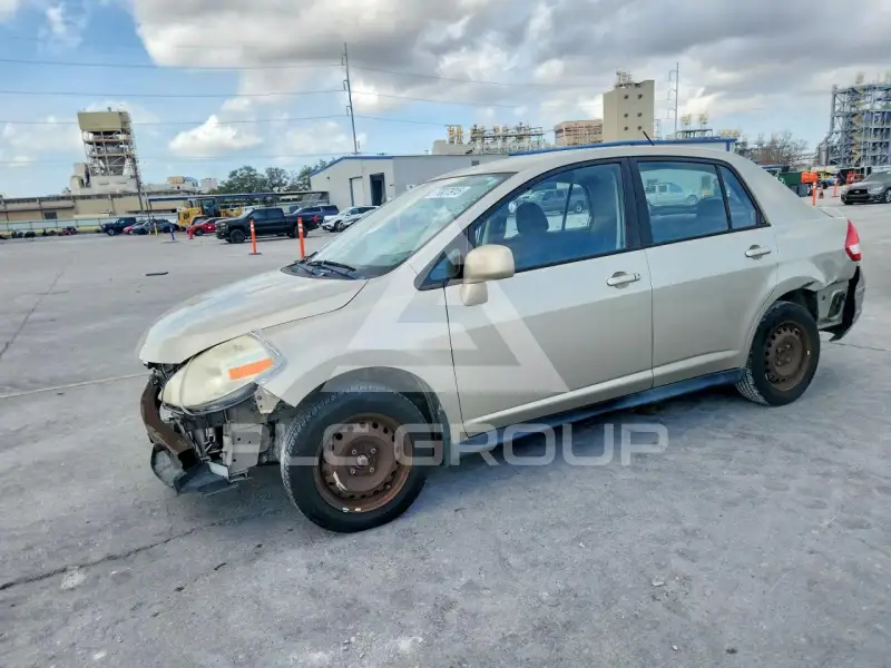2009 Nissan VERSA фото