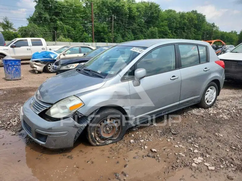 2009 Nissan VERSA фото