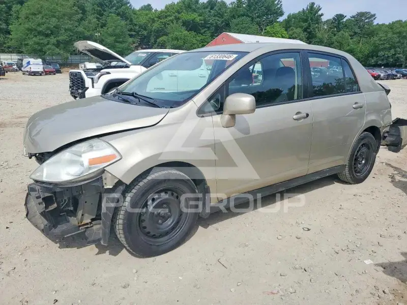 2009 Nissan VERSA photo