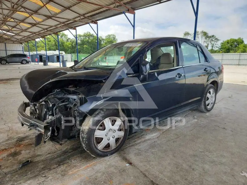 2009 Nissan VERSA photo