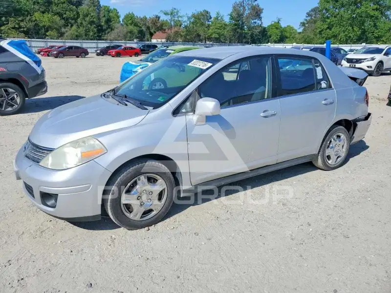 2009 Nissan VERSA photo