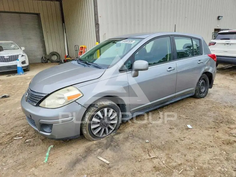 2009 Nissan VERSA photo