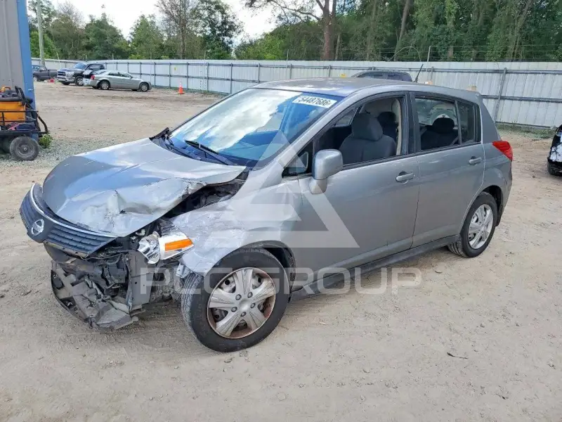 2009 Nissan VERSA photo