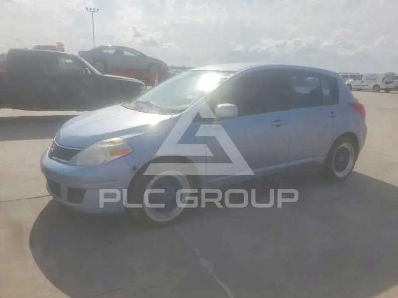 2009 Nissan VERSA photo