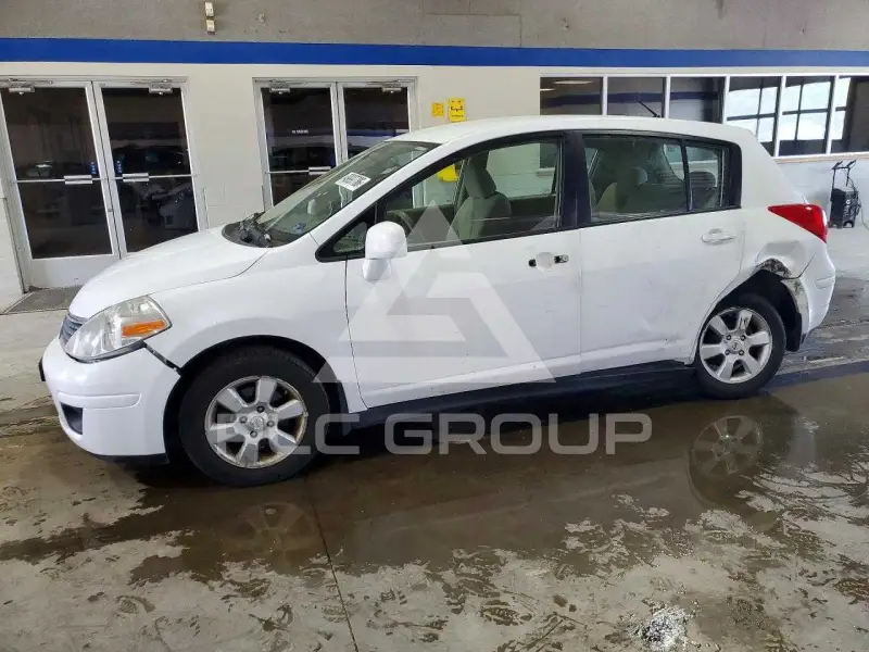 2009 Nissan VERSA фото