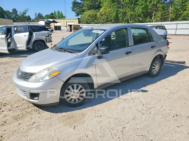 2009 Nissan VERSA фото