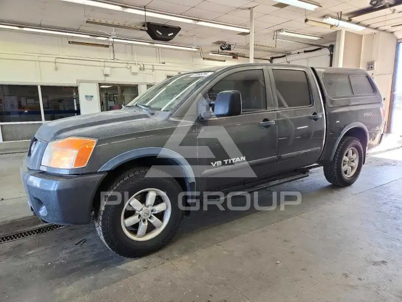 2009 Nissan TITAN фото