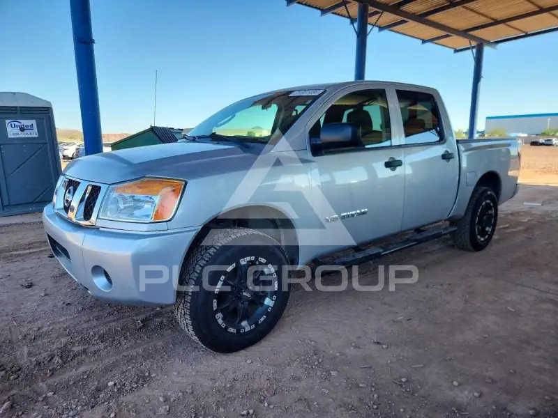 2009 Nissan TITAN фото