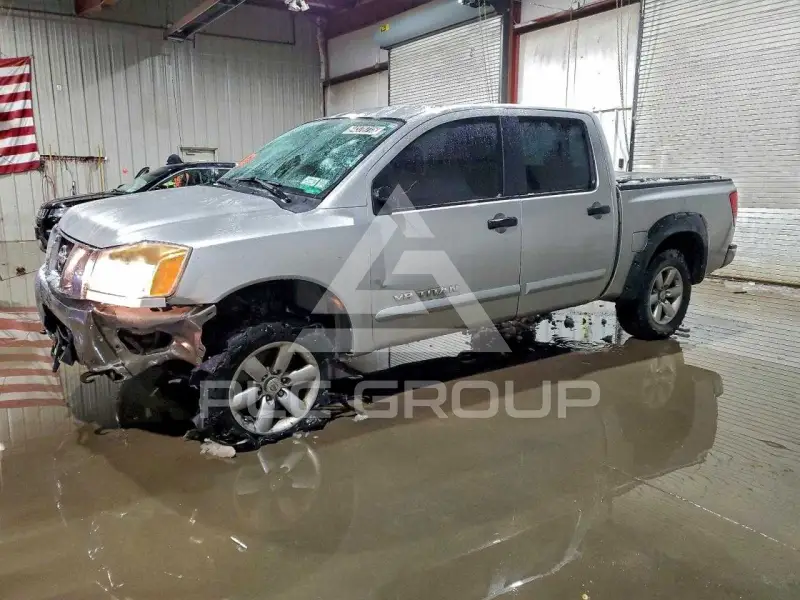 2009 Nissan TITAN фото