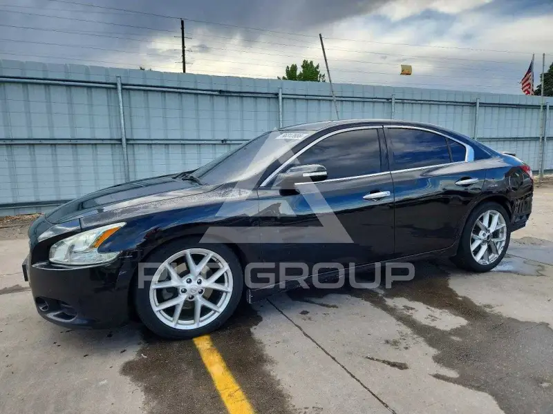 2009 Nissan MAXIMA photo