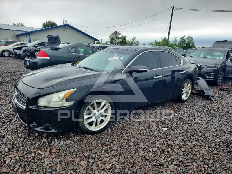 2009 Nissan MAXIMA photo