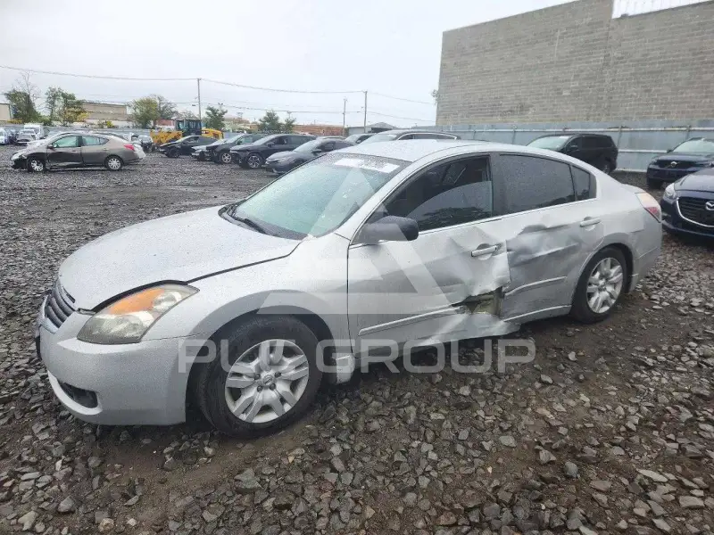 2009 Nissan ALTIMA photo