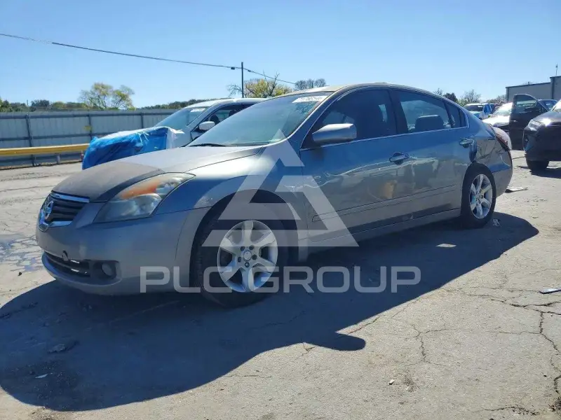 2009 Nissan ALTIMA фото